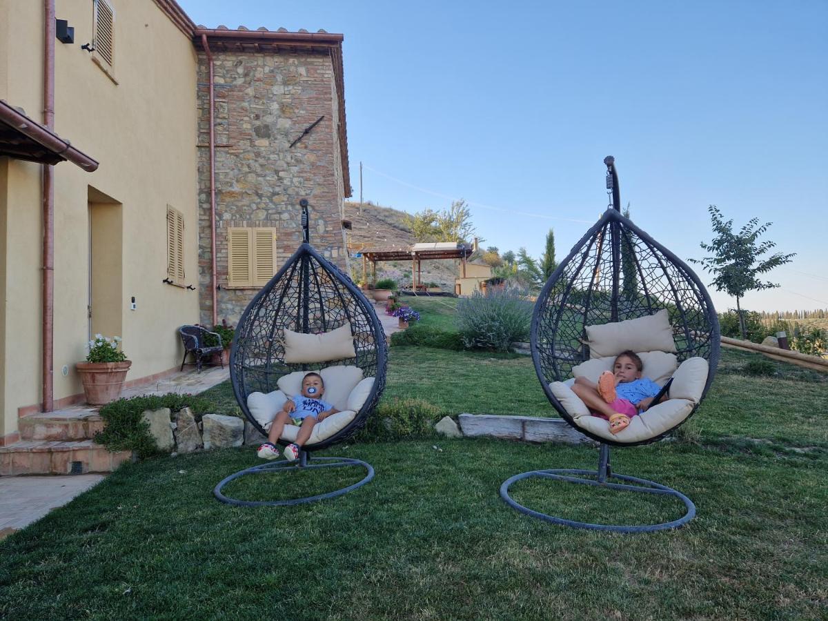 Agriturismo Montepinci มอนตาลชิโน ภายนอก รูปภาพ